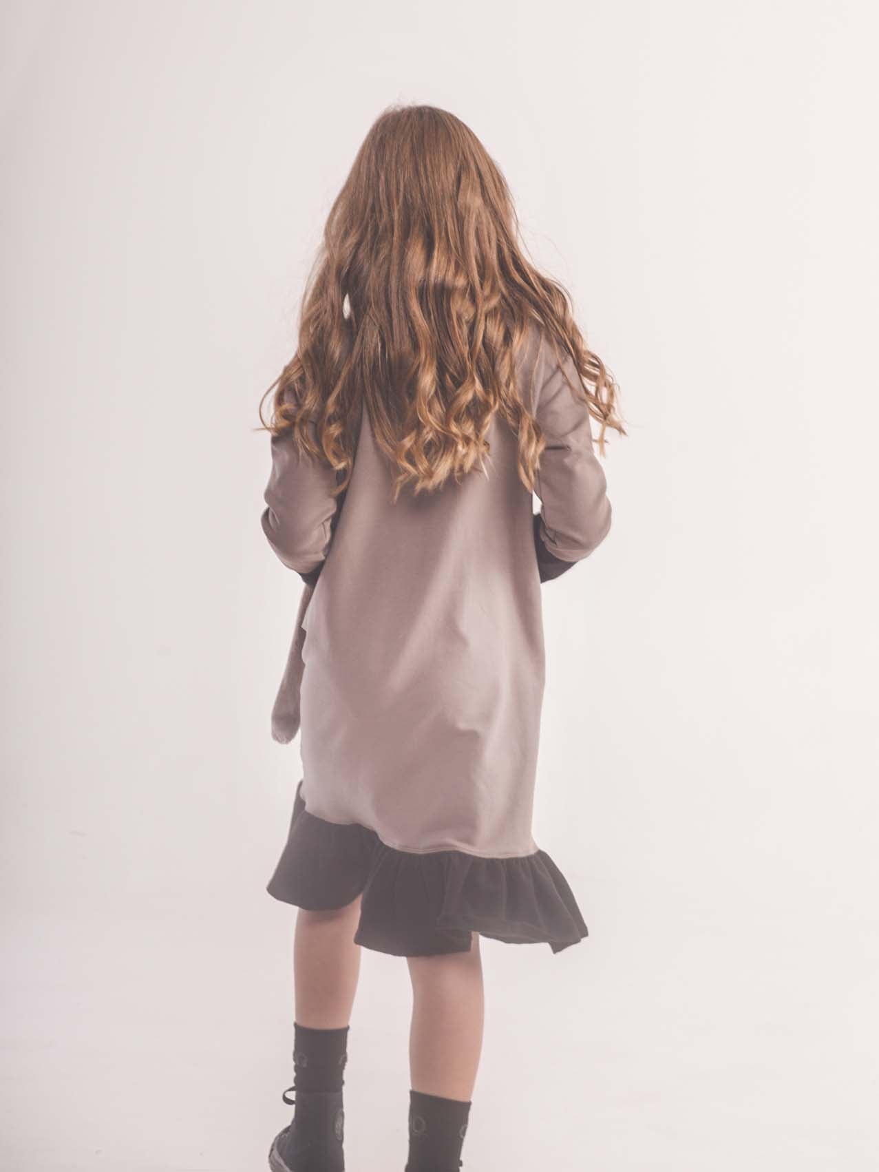 Moda sostenible- moda infantil- ropa niños y niñas- ropa bebé- primera puesta- vestido niña- chándal niño y niña- sudadera niño y niña - felpa niño y niña- moda española- moda infantil española-tiendas bonitas valencia- tienda moda infantil valencia- ropa moderna niño y niña-abrigo niño y niña- tienda ropa infantil- tienda de ropa bebé- vestido bebé-comunión- alergia niño y niña- tejido ecológico- pieles sensibles y atópicas- influencers- tendencia niños y niñas- ropa moderna- ropa con estilo